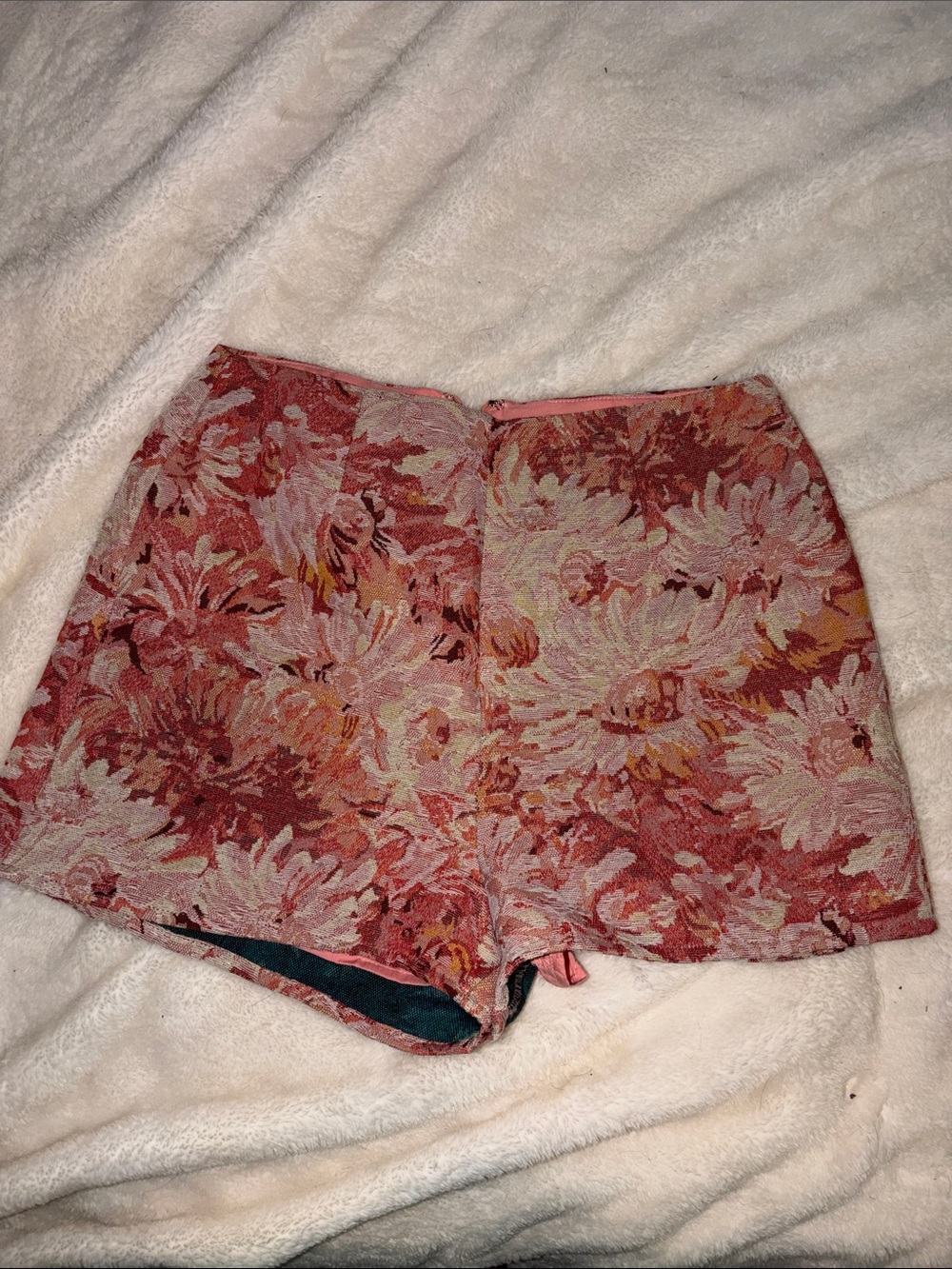 Floral Jacquard High-Waist Women’s Shorts - Pink Multi